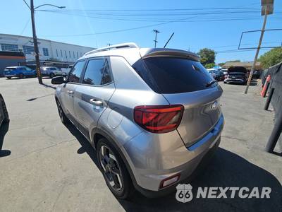 2024 Hyundai Venue SEL - zdjęcie 6 z 26 - miniatura