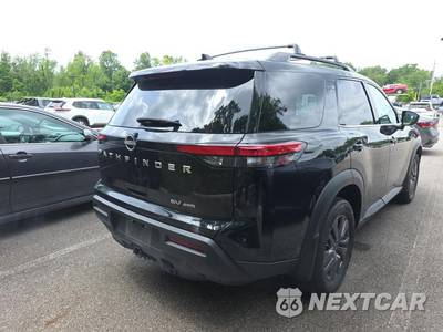 2023 Nissan Pathfinder SV - zdjęcie 5 z 26 - miniatura