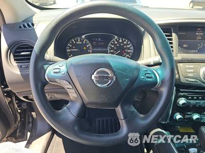 2017 Nissan Pathfinder S - zdjęcie 10 z 32 - miniatura