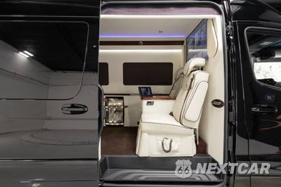 2019 Mercedes-Benz Sprinter 2500 Passenger Van High Roof 170.0" WB - zdjęcie 22 z 50 - miniatura