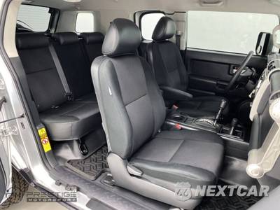 2008 Toyota FJ Cruiser w/Rear Doors - zdjęcie 16 z 50 - miniatura