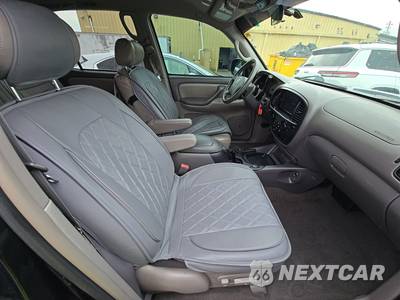 2004 Toyota Sequoia SR5 - zdjęcie 8 z 35 - miniatura