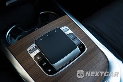 2025 Mercedes-Benz AMG G 63 4MATIC - zdjęcie 17 z 62 - miniatura