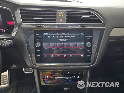 2022 Volkswagen Tiguan SE R-Line Black - zdjęcie 11 z 28 - miniatura