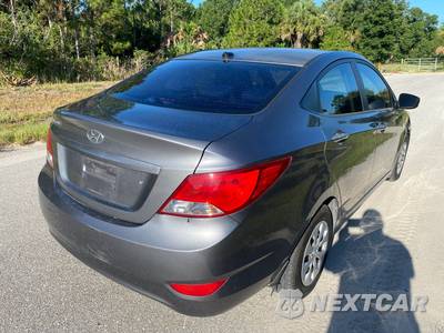 2015 Hyundai Accent GLS Sedan - zdjęcie 6 z 50 - miniatura
