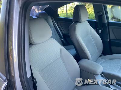2015 Hyundai Accent GLS Sedan - zdjęcie 28 z 50 - miniatura