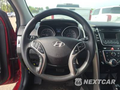 2017 Hyundai Elantra GT Hatchback - zdjęcie 10 z 17 - miniatura