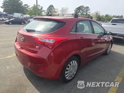 2017 Hyundai Elantra GT Hatchback - zdjęcie 4 z 17 - miniatura