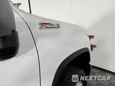 2023 Chevrolet Silverado 2500HD LT Crew Cab Medium Bed 1LT - zdjęcie 29 z 43 - miniatura