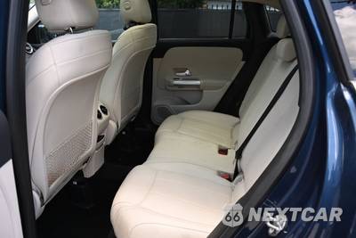 2021 Mercedes-Benz GLA 250 - zdjęcie 18 z 21 - miniatura