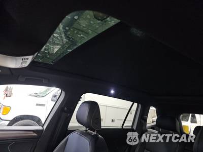 2023 Volkswagen Tiguan SE R-Line Black - zdjęcie 18 z 32 - miniatura