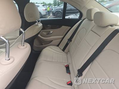2015 Mercedes-Benz C 300 4MATIC Sedan - zdjęcie 13 z 29 - miniatura