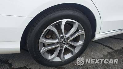 2015 Mercedes-Benz C 300 4MATIC Sedan - zdjęcie 25 z 29 - miniatura