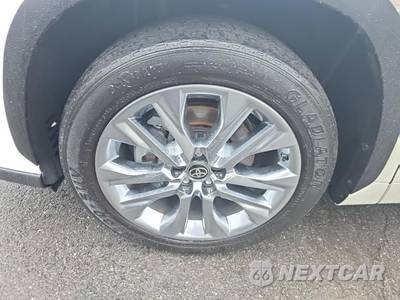 2020 Toyota Highlander Limited - zdjęcie 8 z 24 - miniatura