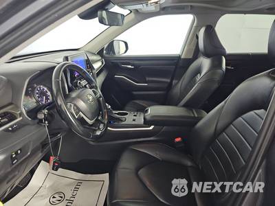 2023 Toyota Highlander XLE - zdjęcie 7 z 22 - miniatura