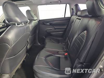2023 Toyota Highlander XLE - zdjęcie 13 z 22 - miniatura