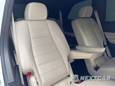 2023 Mercedes-Benz GLS 450 4MATIC - zdjęcie 41 z 48 - miniatura