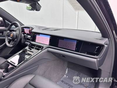 2025 Porsche Panamera - zdjęcie 13 z 48 - miniatura