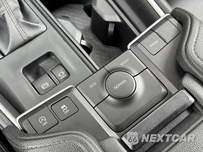 2024 Toyota Grand Highlander Limited - zdjęcie 30 z 48 - miniatura