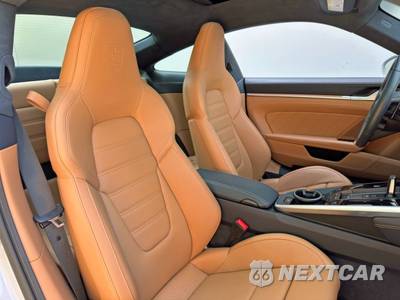 2025 Porsche 911 Carrera GTS - zdjęcie 39 z 48 - miniatura