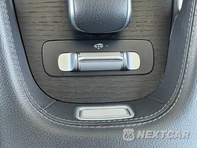 2023 Mercedes-Benz GLS 580 4MATIC - zdjęcie 35 z 48 - miniatura