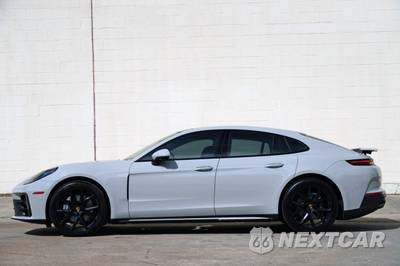 2025 Porsche Panamera - zdjęcie 7 z 48 - miniatura