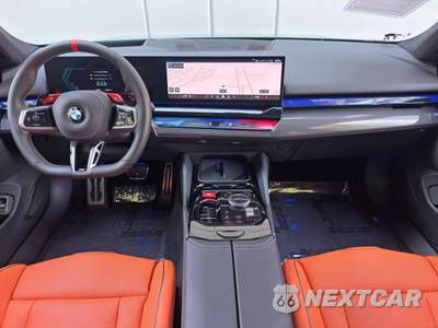 2026 BMW M5 Touring Wagon - zdjęcie 12 z 48 - miniatura