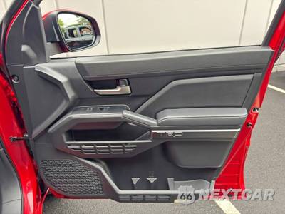 2025 Toyota Tacoma TRD Sport Crew Cab Medium Bed - zdjęcie 43 z 48 - miniatura