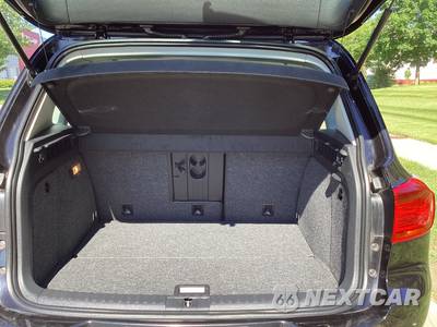 2016 Volkswagen Tiguan S - zdjęcie 10 z 33 - miniatura
