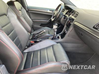 2018 Volkswagen Golf GTI SE Hatchback - zdjęcie 15 z 21 - miniatura