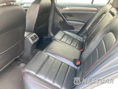 2018 Volkswagen Golf GTI SE Hatchback - zdjęcie 13 z 21 - miniatura