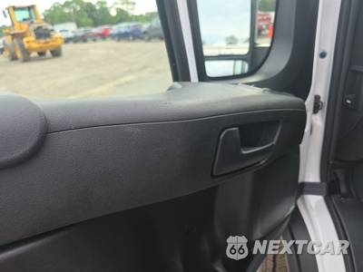 2025 Ram ProMaster 2500 Cargo Van Tradesman w/Passenger Seat Low Roof 136.0" WB - zdjęcie 9 z 22 - miniatura