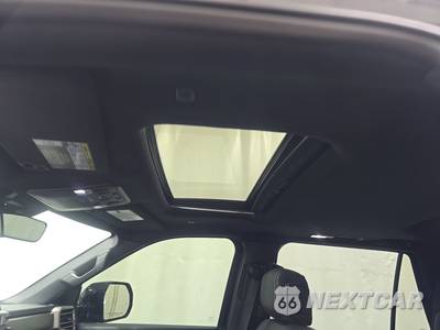 2026 Toyota Sequoia Platinum - zdjęcie 17 z 17 - miniatura