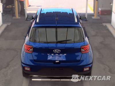 2024 Hyundai Venue SEL - zdjęcie 6 z 13 - miniatura