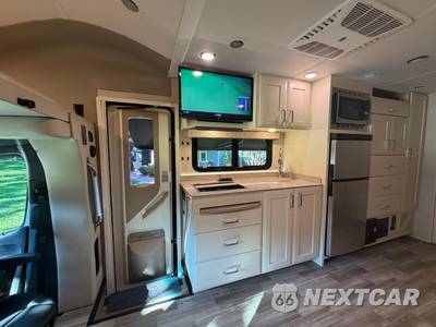 2020 Mercedes-Benz Sprinter 3500XD Cab Chassis DRW - zdjęcie 22 z 27 - miniatura