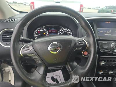 2020 Nissan Pathfinder SV - zdjęcie 10 z 30 - miniatura
