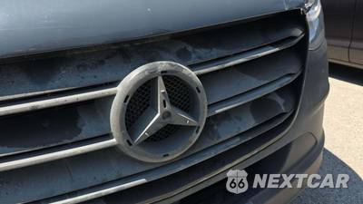2019 Mercedes-Benz Sprinter 2500 Crew Van High Roof 144.0" WB - zdjęcie 40 z 51 - miniatura