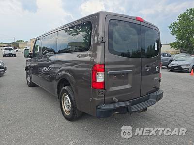 2017 Nissan NV3500 HD Passenger S 146.1" WB - zdjęcie 6 z 39 - miniatura