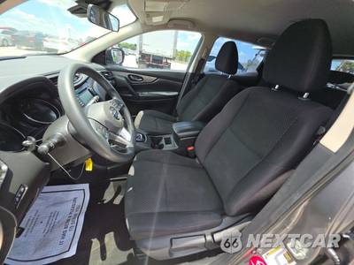 2020 Nissan Rogue Sport S - zdjęcie 7 z 31 - miniatura