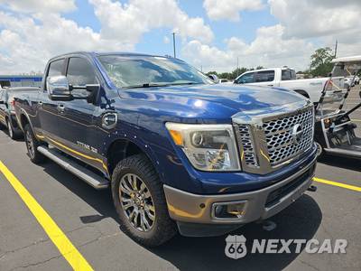 2017 Nissan TITAN XD Platinum Reserve Crew Cab Medium Bed - zdjęcie 3 z 49 - miniatura