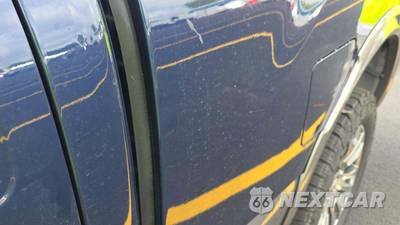 2017 Nissan TITAN XD Platinum Reserve Crew Cab Medium Bed - zdjęcie 32 z 49 - miniatura