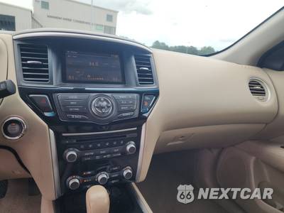 2014 Nissan Pathfinder SV - zdjęcie 11 z 36 - miniatura