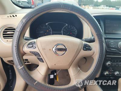 2014 Nissan Pathfinder SV - zdjęcie 10 z 36 - miniatura