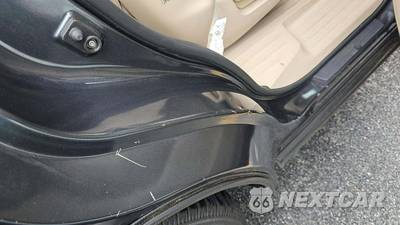 2014 Nissan Pathfinder SV - zdjęcie 28 z 36 - miniatura