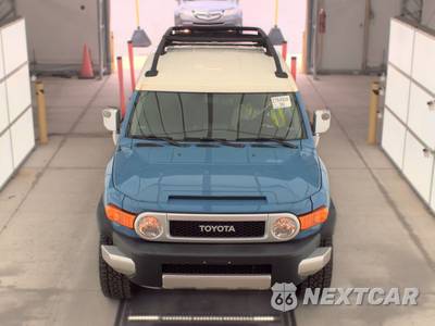 2012 Toyota FJ Cruiser w/Rear Doors - zdjęcie 2 z 27 - miniatura