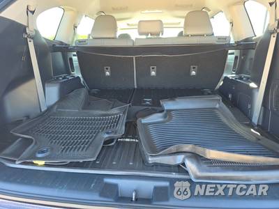 2022 Toyota Highlander XLE - zdjęcie 16 z 24 - miniatura