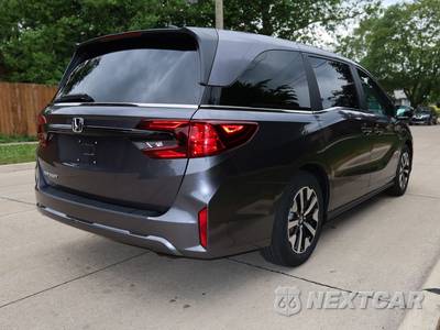 2025 Honda Odyssey EX-L 118.1" WB - zdjęcie 5 z 31 - miniatura