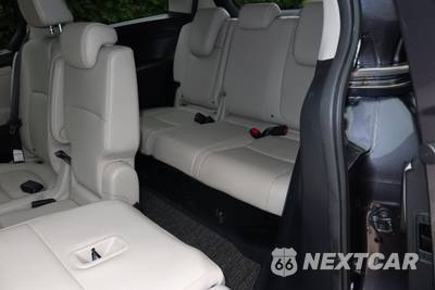 2025 Honda Odyssey EX-L 118.1" WB - zdjęcie 13 z 31 - miniatura