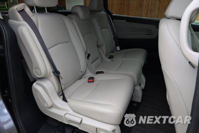 2025 Honda Odyssey EX-L 118.1" WB - zdjęcie 15 z 31 - miniatura