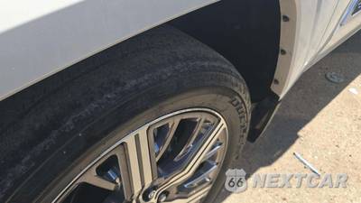 2023 Toyota Sequoia Capstone - zdjęcie 31 z 33 - miniatura